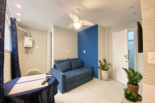Sala de apartamento para alugar com 1 quarto, 55m² em Copacabana, Rio de Janeiro