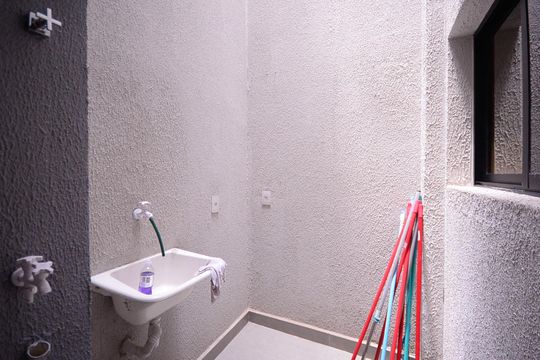 Área de Serviço de apartamento para alugar com 2 quartos, 100m² em Jardins, São Paulo