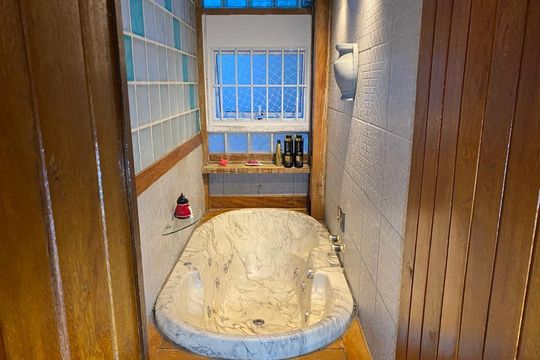 Banheiro de casa à venda com 2 quartos, 132m² em Mirandópolis, São Paulo
