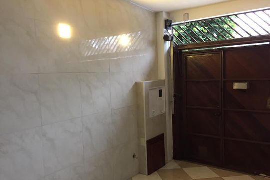 Garagem de casa à venda com 2 quartos, 132m² em Mirandópolis, São Paulo