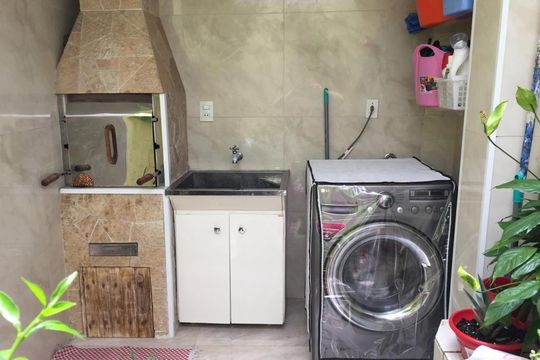 Área da churrasqueira de casa à venda com 2 quartos, 132m² em Mirandópolis, São Paulo