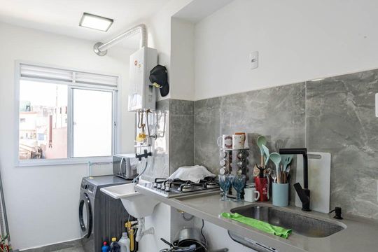 Cozinha de apartamento para alugar com 2 quartos, 39m² em Jardim Imperador (zona Sul), São Paulo