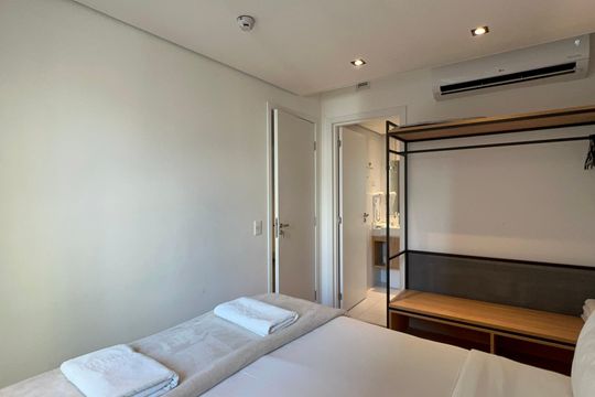 Suíte de apartamento para alugar com 1 quarto, 32m² em Pinheiros, São Paulo