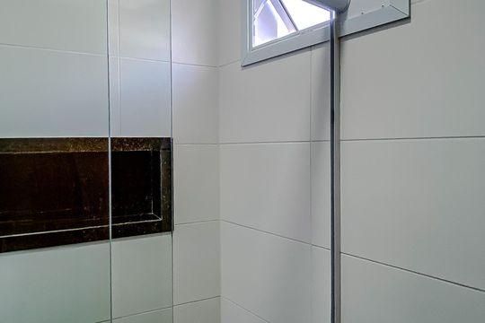 Banheiro Social de apartamento para alugar com 1 quarto, 45m² em Vila Prudente, São Paulo
