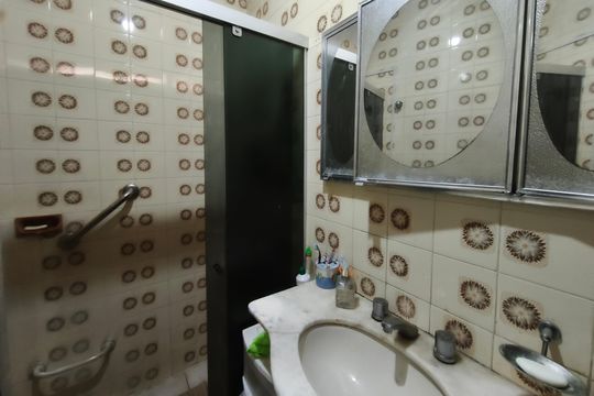 Banheiro da Suíte 2 de casa para alugar com 5 quartos, 500m² em Jardim Paraíso, Campinas