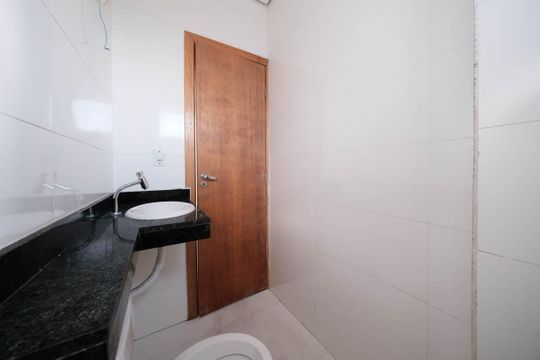 Banheiro de apartamento para alugar com 2 quartos, 75m² em Parque Artur Alvim, São Paulo
