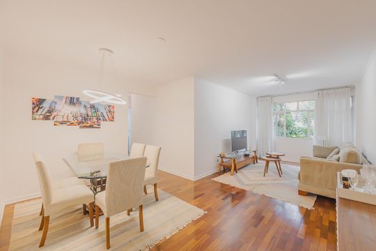 Sala de apartamento para alugar com 3 quartos, 97m² em Vila Madalena, São Paulo