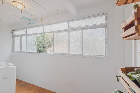 Área de Serviço de apartamento para alugar com 3 quartos, 97m² em Vila Madalena, São Paulo