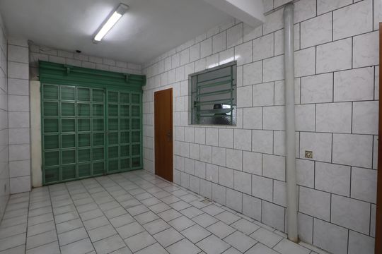 Garagem de casa para alugar com 3 quartos, 350m² em Harmonia, Canoas