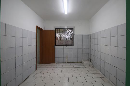 Cozinha de casa para alugar com 3 quartos, 350m² em Harmonia, Canoas