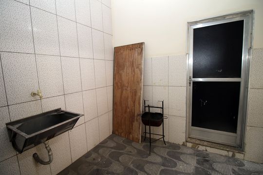 Área de Serviço de casa à venda com 2 quartos, 400m² em Irajá, Rio de Janeiro
