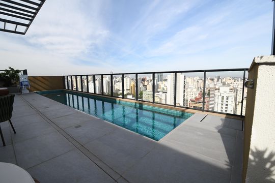 Área comum - Piscina de apartamento para alugar com 1 quarto, 46m² em Cambuí, Campinas