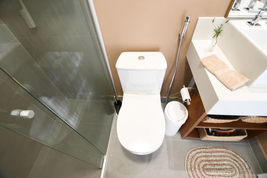 Banheiro de apartamento para alugar com 1 quarto, 46m² em Cambuí, Campinas