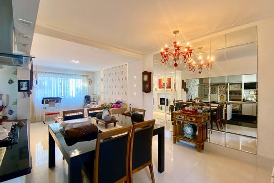 Sala de apartamento à venda com 3 quartos, 135m² em Mooca, São Paulo