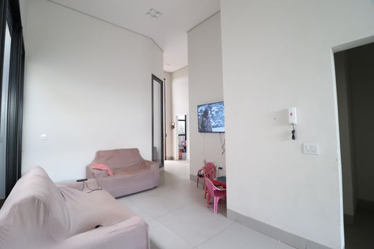 Sala de casa para alugar com 4 quartos, 170m² em Novo Mundo, Uberlândia