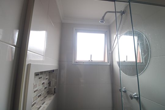 Banheiro de apartamento à venda com 2 quartos, 50m² em Jardim Palmares (zona Sul), São Paulo