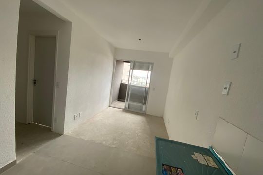 Cozinha de apartamento à venda com 2 quartos, 37m² em Jardim São Luís, São Paulo