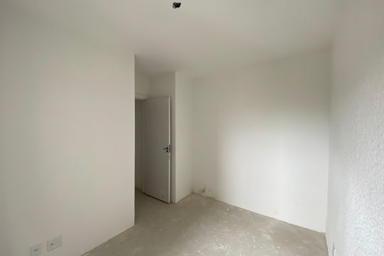 Quarto 2 de apartamento à venda com 2 quartos, 37m² em Jardim São Luís, São Paulo