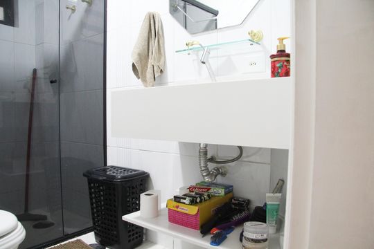 Banheiro Social de apartamento à venda com 3 quartos, 106m² em Centro, Guarulhos
