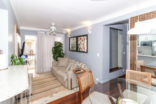 Apartamento à venda com 2 quartos, 58m² em Lapa, São Paulo