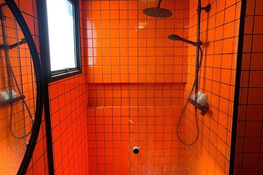 Banheiro  de apartamento à venda com 1 quarto, 53m² em Barra Funda, São Paulo