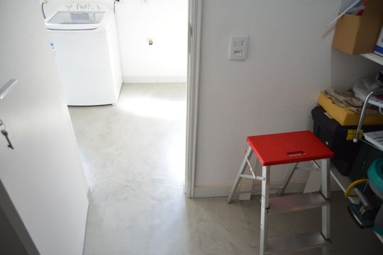 Dispensa de apartamento à venda com 3 quartos, 124m² em Vila Bastos, Santo André