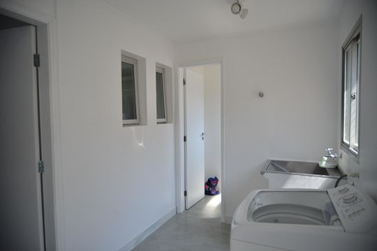 Area de Serviço de apartamento à venda com 3 quartos, 124m² em Vila Bastos, Santo André