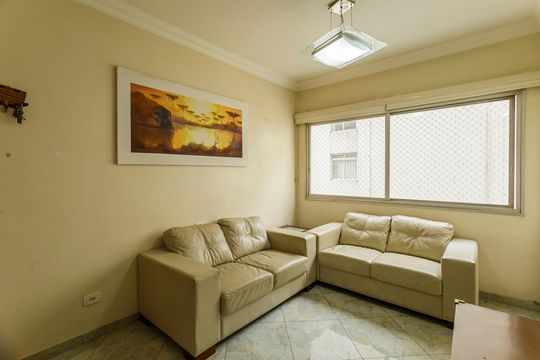 Apartamento para alugar com 3 quartos, 90m² em Indianópolis, São Paulo