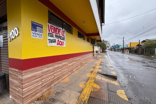 Placa de casa à venda com 3 quartos, 286m² em Santos Dumont, São Leopoldo