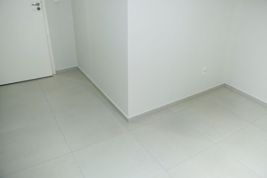 Quarto 2 de apartamento para alugar com 2 quartos, 52m² em Jardim de Lourdes, Embu das Artes