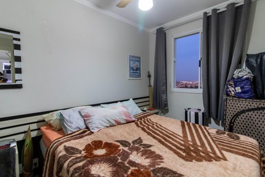 Quarto 1 de apartamento à venda com 2 quartos, 48m² em Jardim Las Vegas, Guarulhos