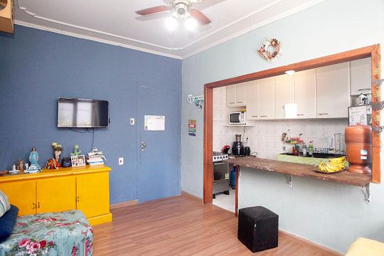 Sala de apartamento para alugar com 2 quartos, 55m² em Santa Cecília, Porto Alegre
