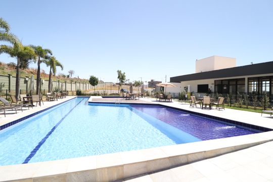 Área comum - Piscina de casa de condomínio para alugar com 3 quartos, 182m² em Granja Marileusa, Uberlândia