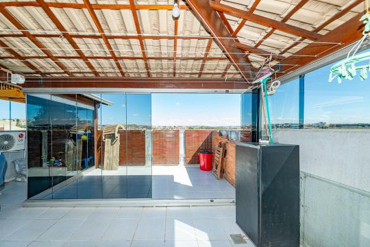 Varanda de apartamento à venda com 3 quartos, 130m² em Kennedy, Contagem