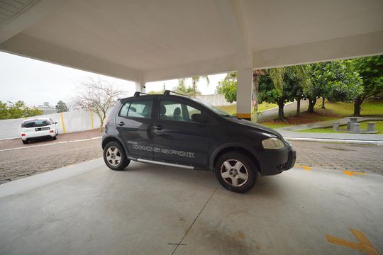 Garagem de apartamento para alugar com 2 quartos, 80m² em Nossa Senhora do Rosario, São José