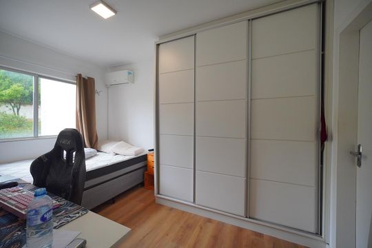 Suíte de apartamento para alugar com 2 quartos, 80m² em Nossa Senhora do Rosario, São José