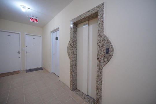 Elevador de apartamento para alugar com 2 quartos, 80m² em Nossa Senhora do Rosario, São José