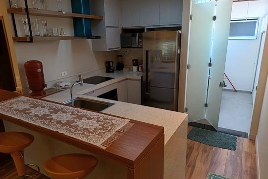 Cozinha de casa à venda com 4 quartos, 318m² em Vila Scarpelli, Santo André