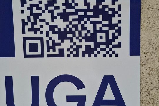 Placa de apartamento para alugar com 3 quartos, 111m² em Campinas, São José