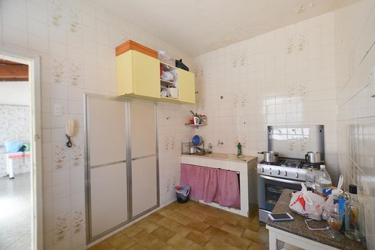 Cozinha da Edícula de casa à venda com 4 quartos, 360m² em Esplanada, Belo Horizonte