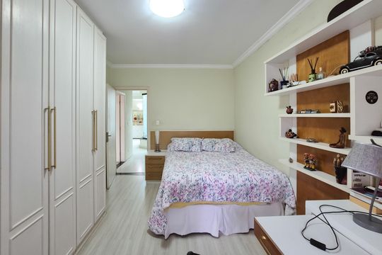 Quarto 1 de casa à venda com 4 quartos, 421m² em Nova Petrópolis, São Bernardo do Campo