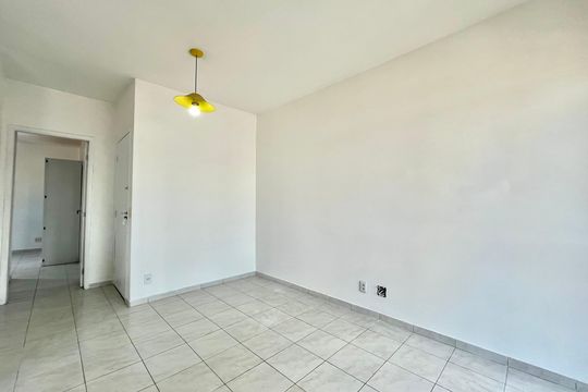 Sala de apartamento para alugar com 1 quarto, 39m² em Campo Belo, São Paulo