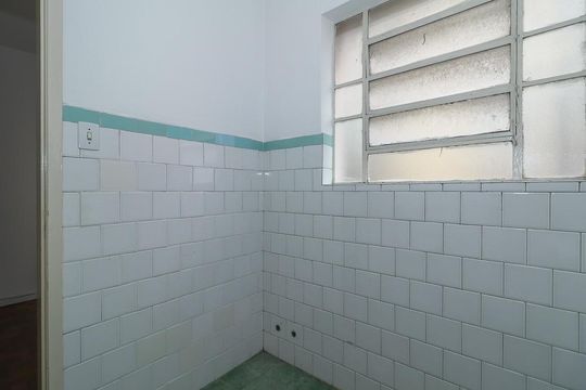 Cozinha de apartamento para alugar com 0 quarto, 25m² em Floresta, Porto Alegre