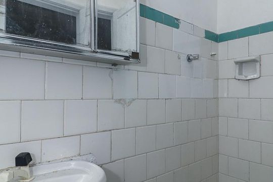 Banheiro Social de apartamento para alugar com 1 quarto, 39m² em Bom Fim, Porto Alegre