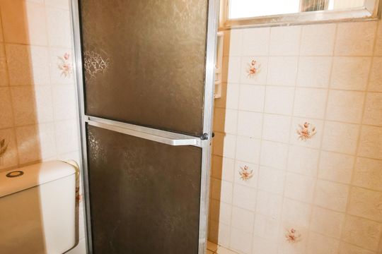 Banheiro de apartamento para alugar com 1 quarto, 40m² em Canto do Forte, Praia Grande