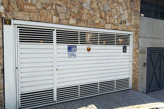 Fachada de casa para alugar com 3 quartos, 255m² em Parque Monteiro Soares, São Paulo