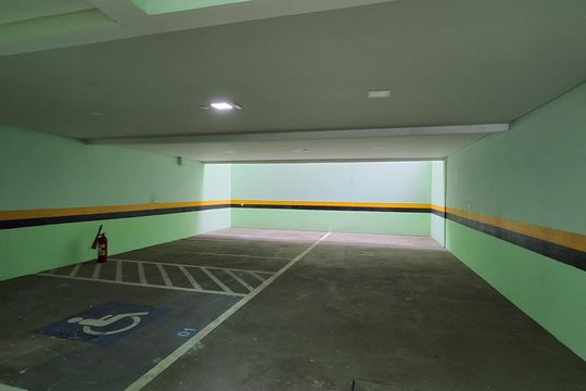 Garagem de apartamento à venda com 2 quartos, 140m² em Vila Mariza, São Bernardo do Campo