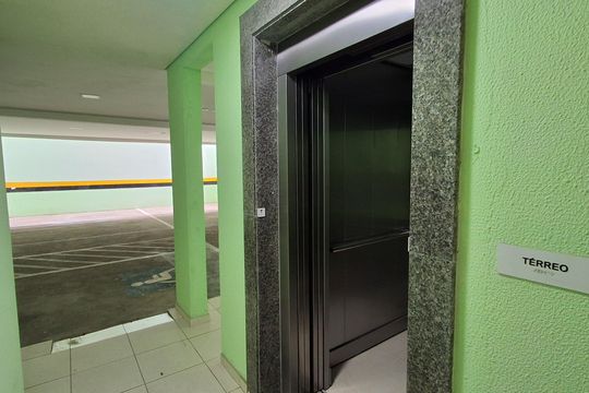Elevador de apartamento à venda com 2 quartos, 140m² em Vila Mariza, São Bernardo do Campo
