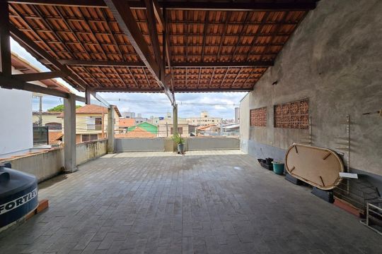 Varanda de casa para alugar com 4 quartos, 210m² em Vila Alianca, Guarulhos