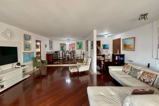 Apartamento à venda com 3 quartos, 160m² em Campo Belo, São Paulo